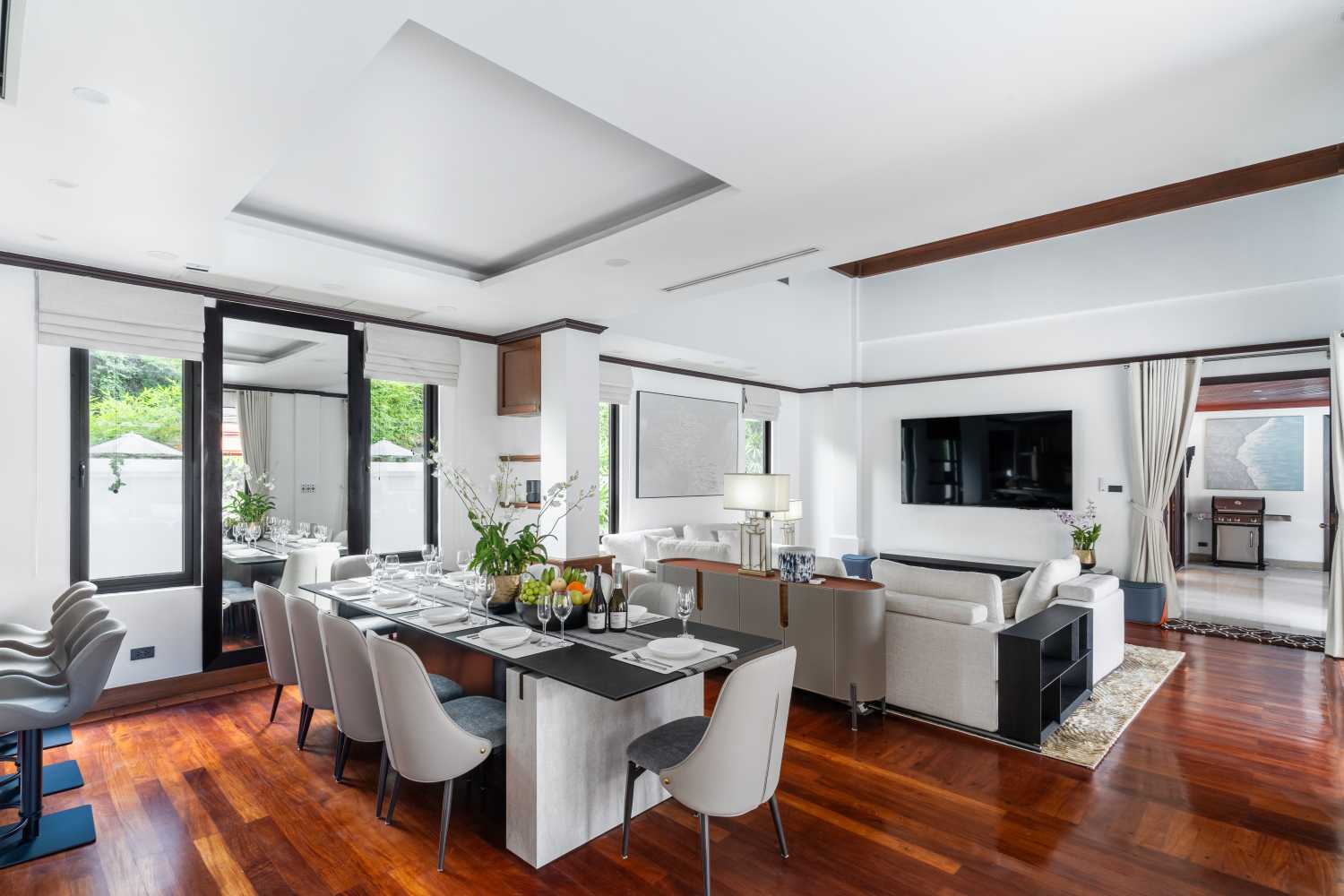 Property image - full photo 17