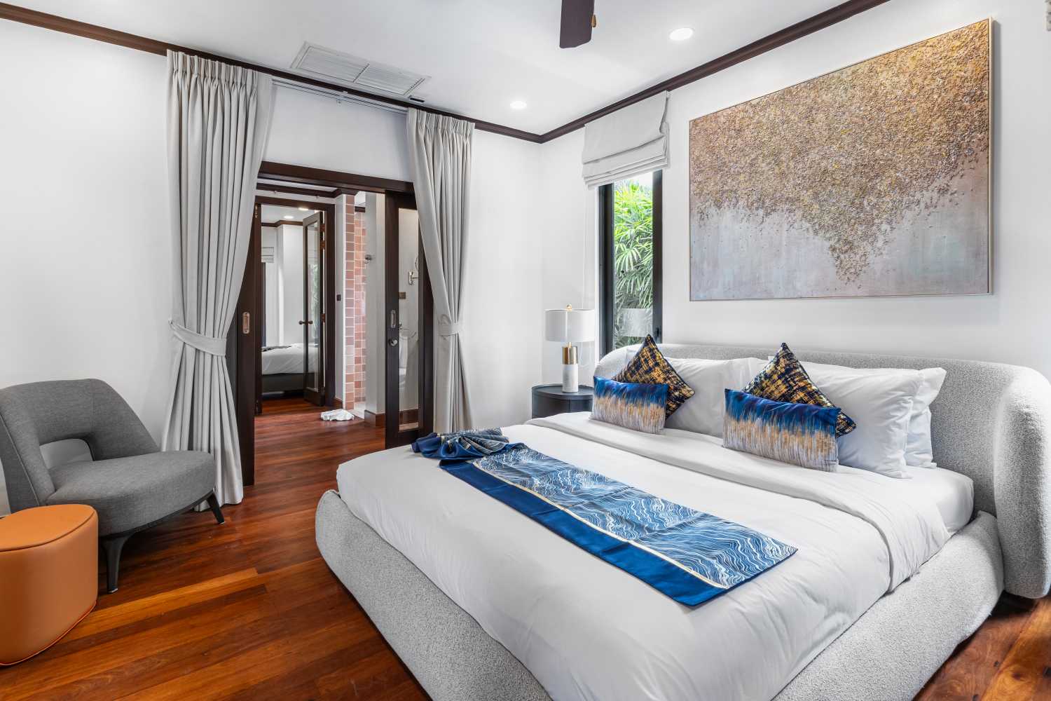 Property image - full photo 43