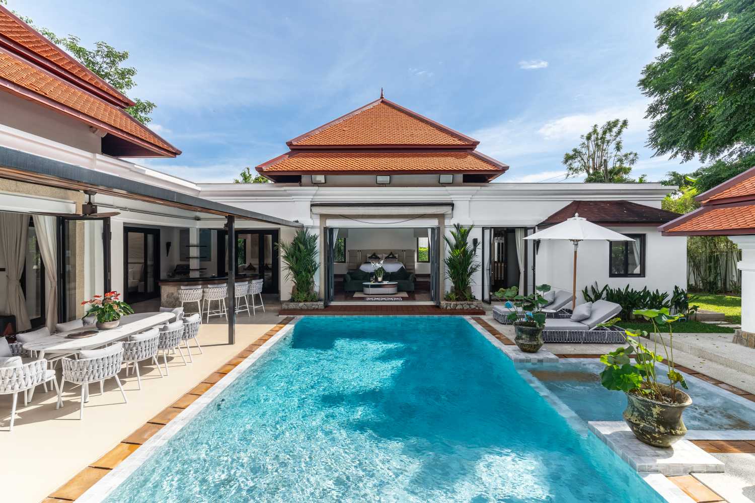 Property image - full photo 1