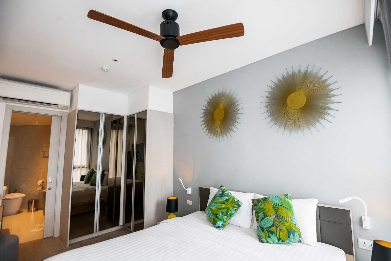 Property image - full photo 7