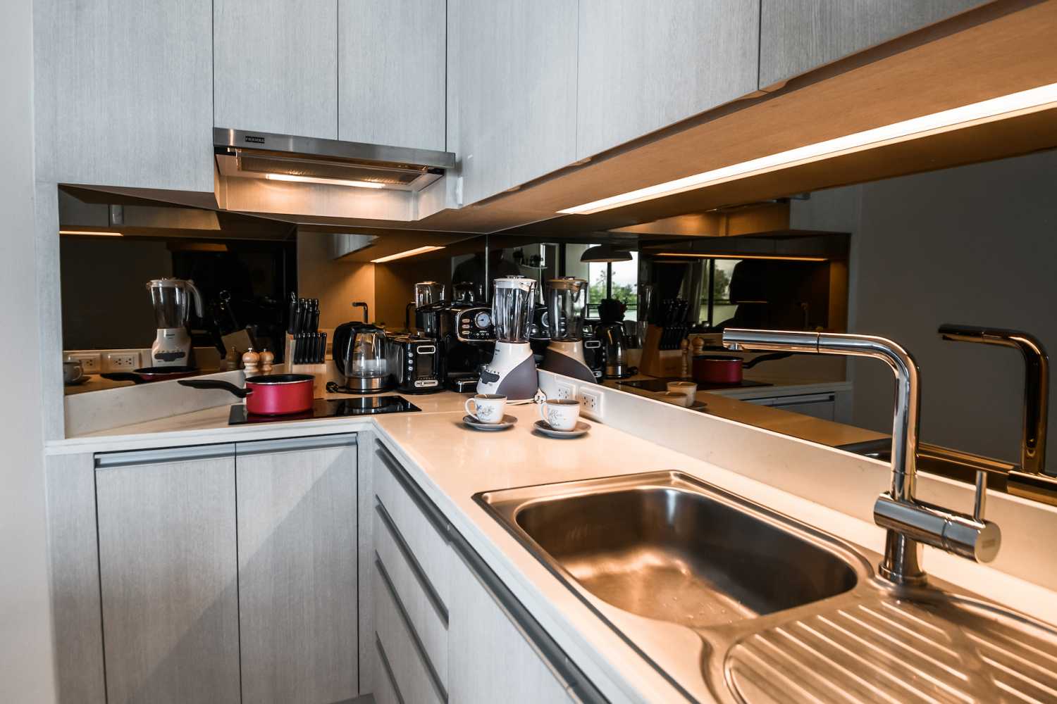 Property image - full photo 3