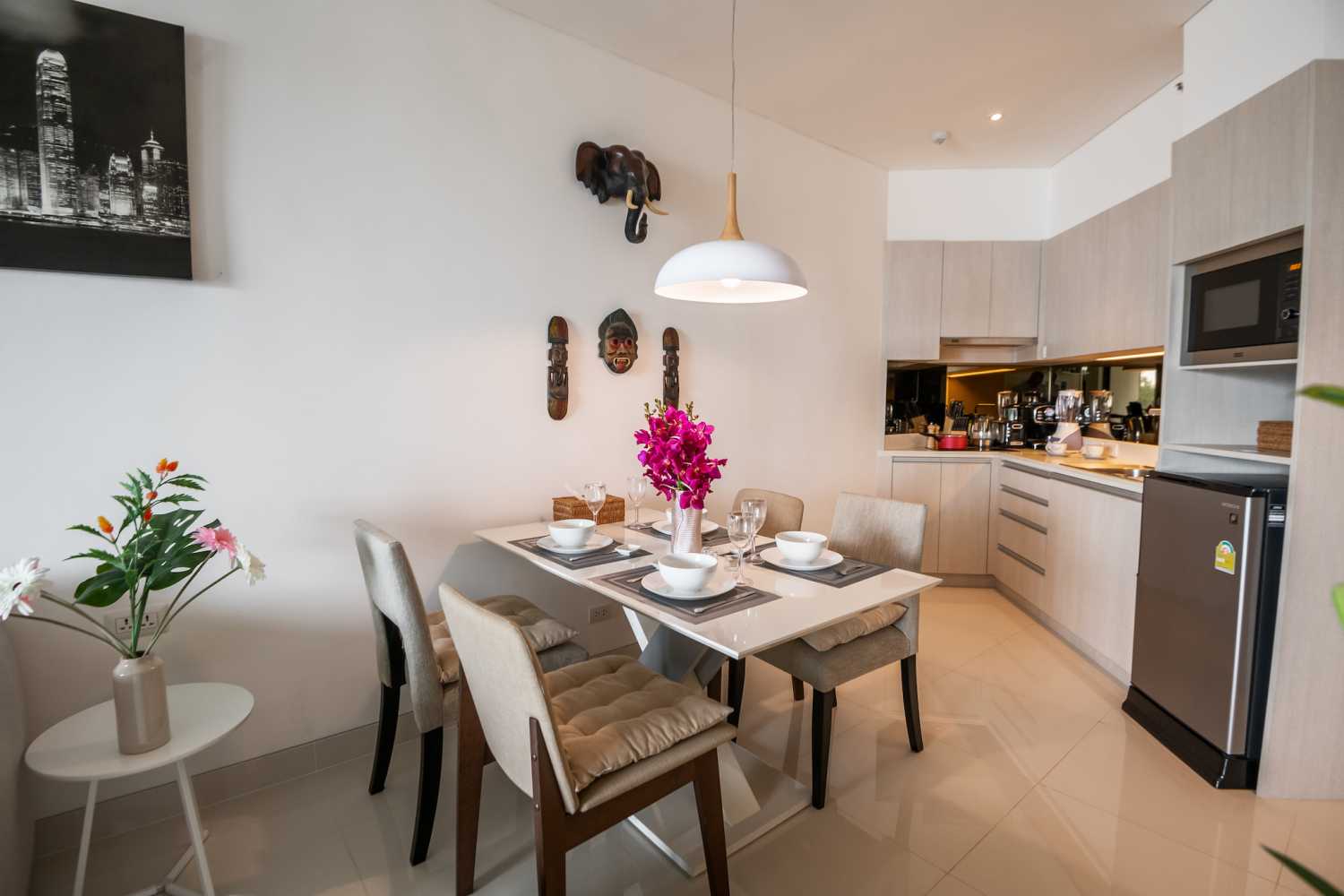 Property image - full photo 12