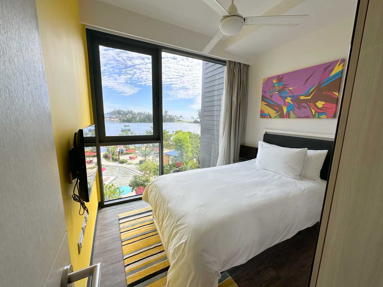Property image - full photo 3