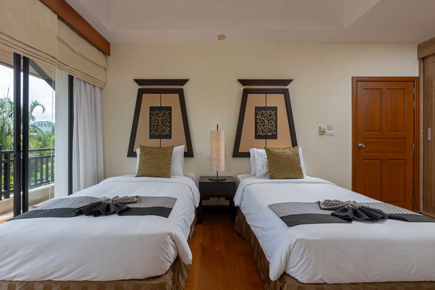 Property image - full photo 21