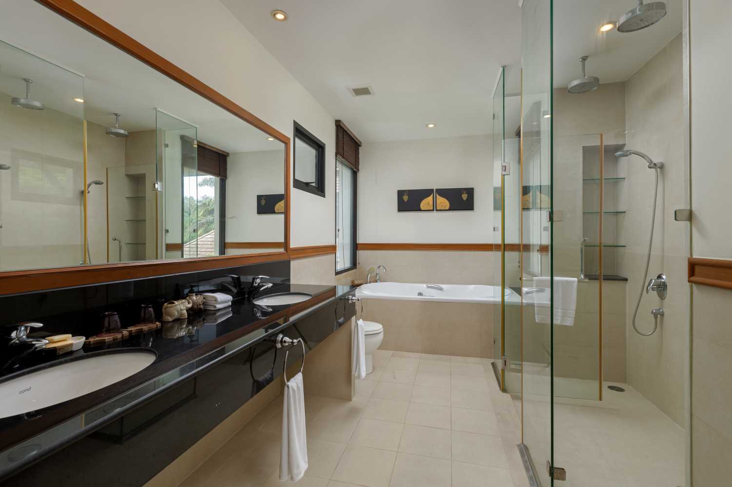Property image - full photo 23