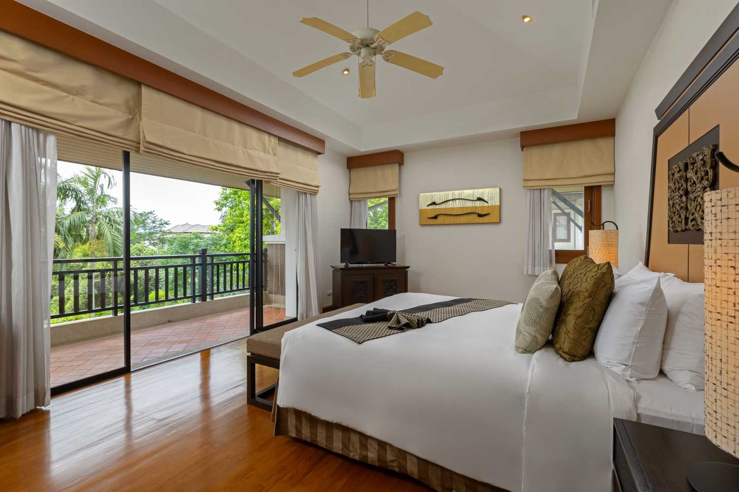 Property image - full photo 26