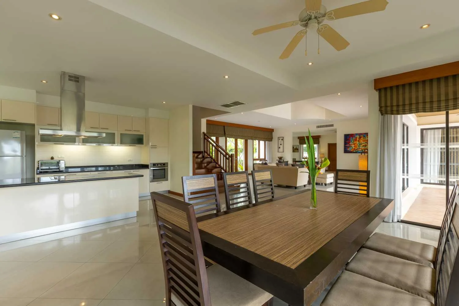 Property image - full photo 8