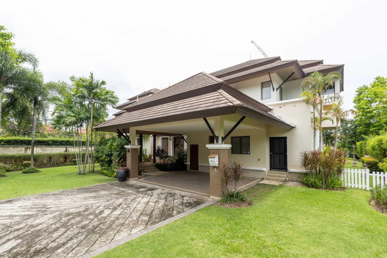 Property image - full photo 30