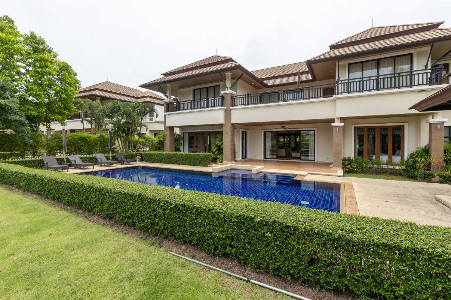 Property image - full photo 29