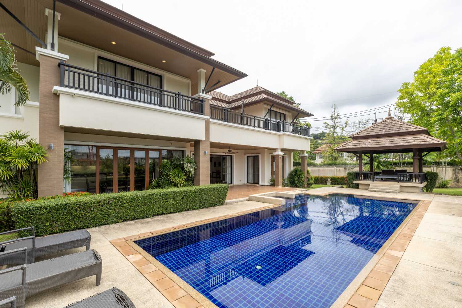 Property image - full photo 31