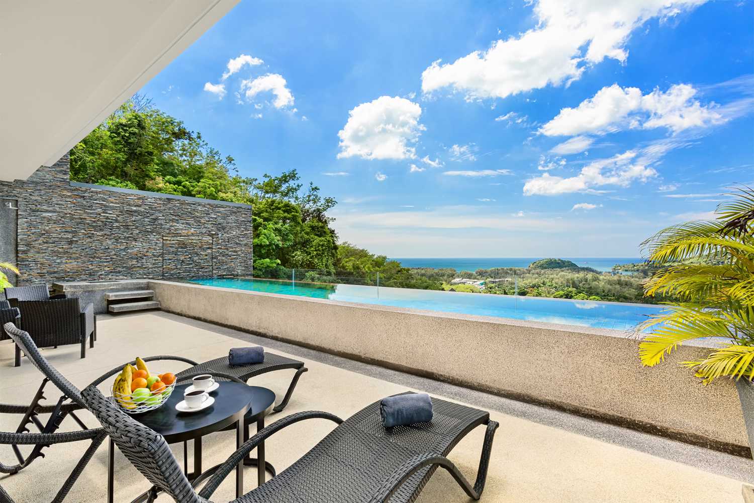 Property image - full photo 1