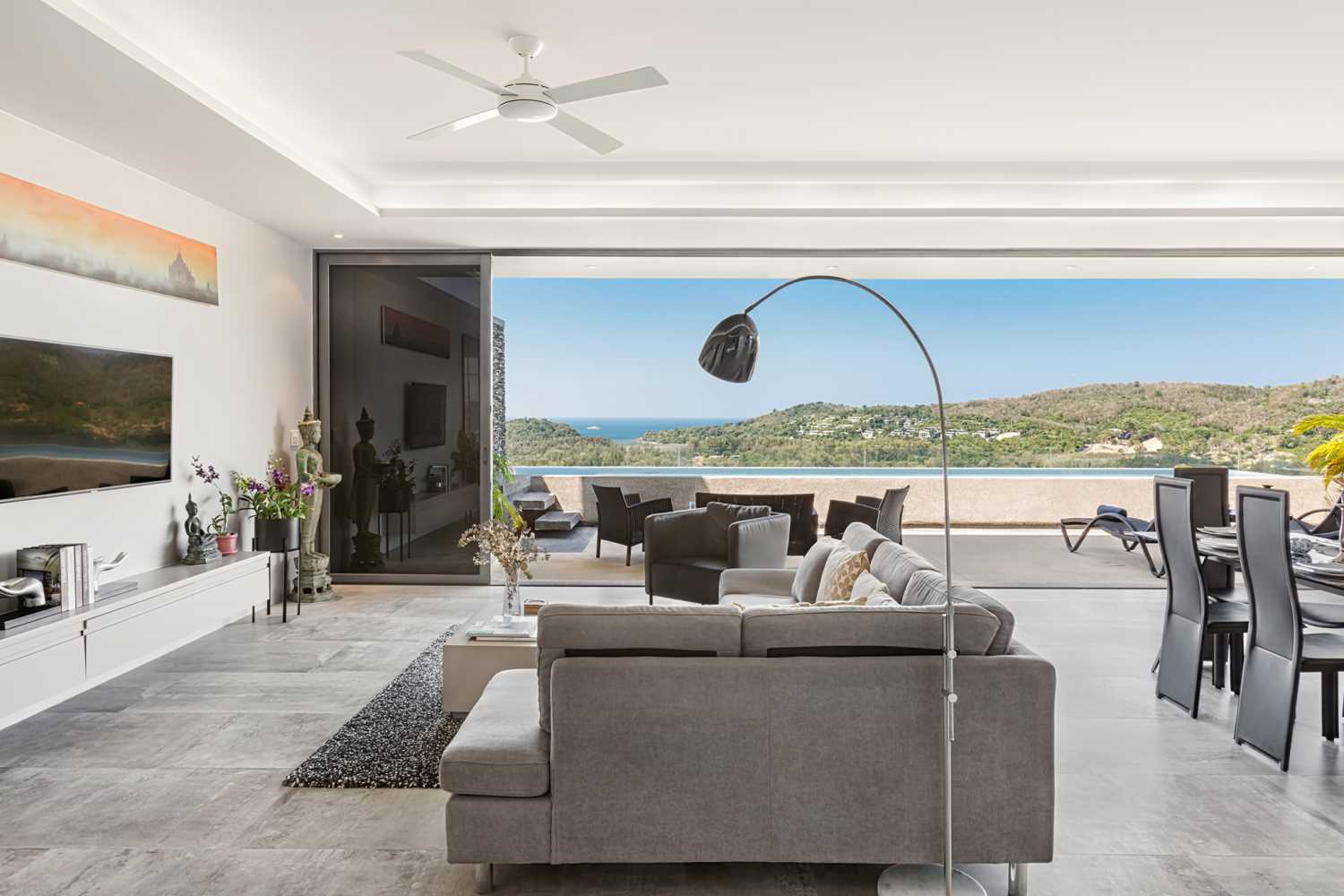 Property image - full photo 6