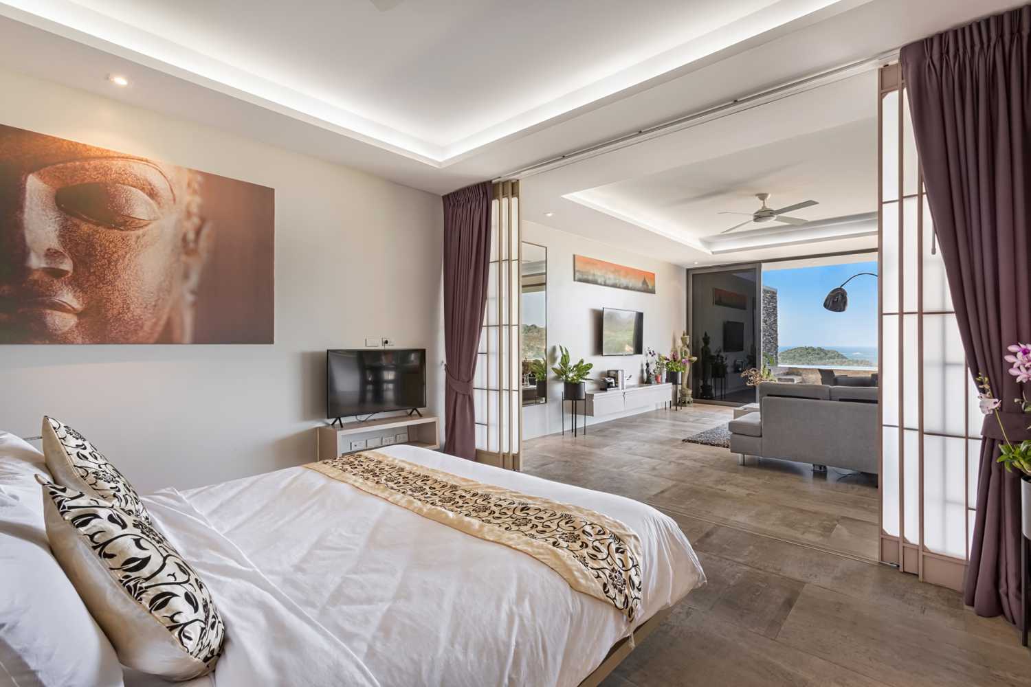 Property image - full photo 14