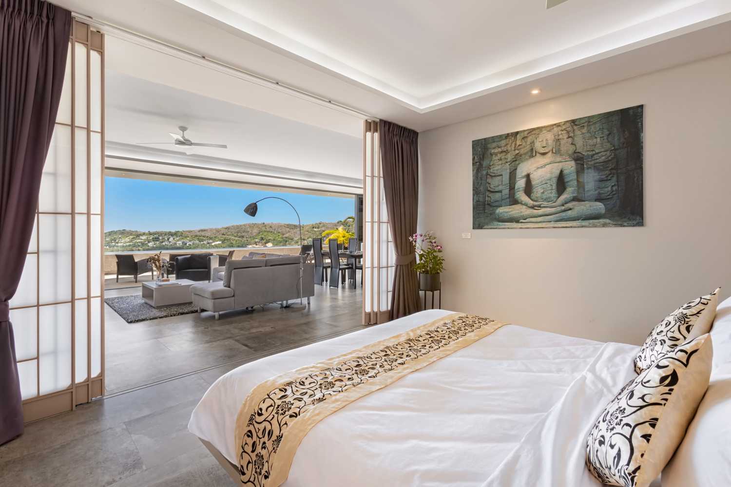 Property image - full photo 13