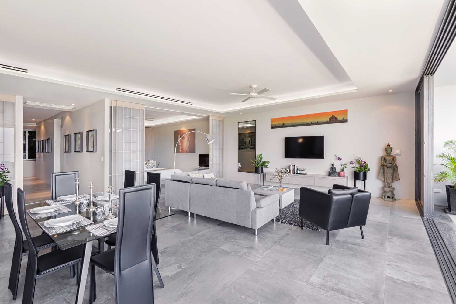 Property image - full photo 18