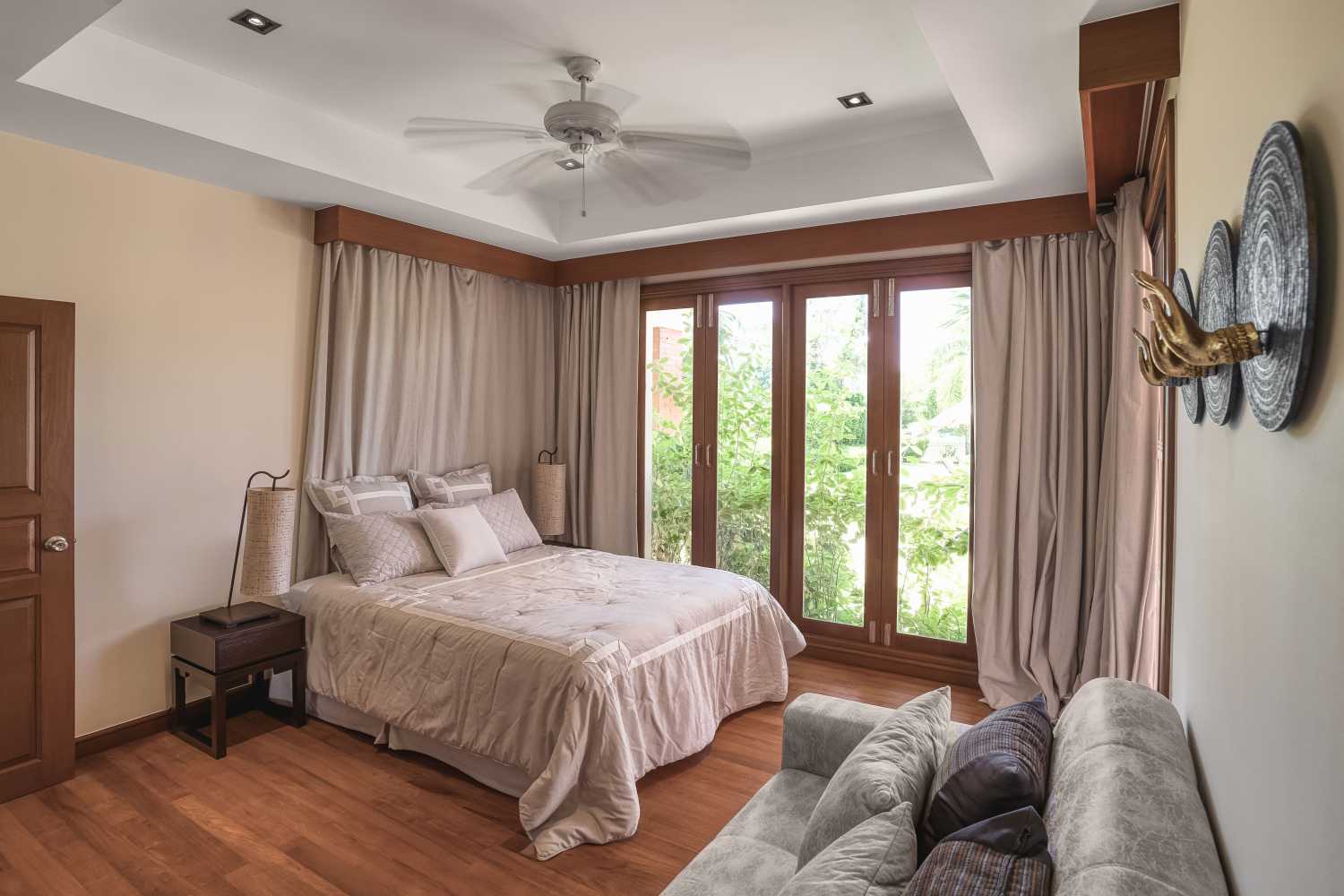 Property image - full photo 39