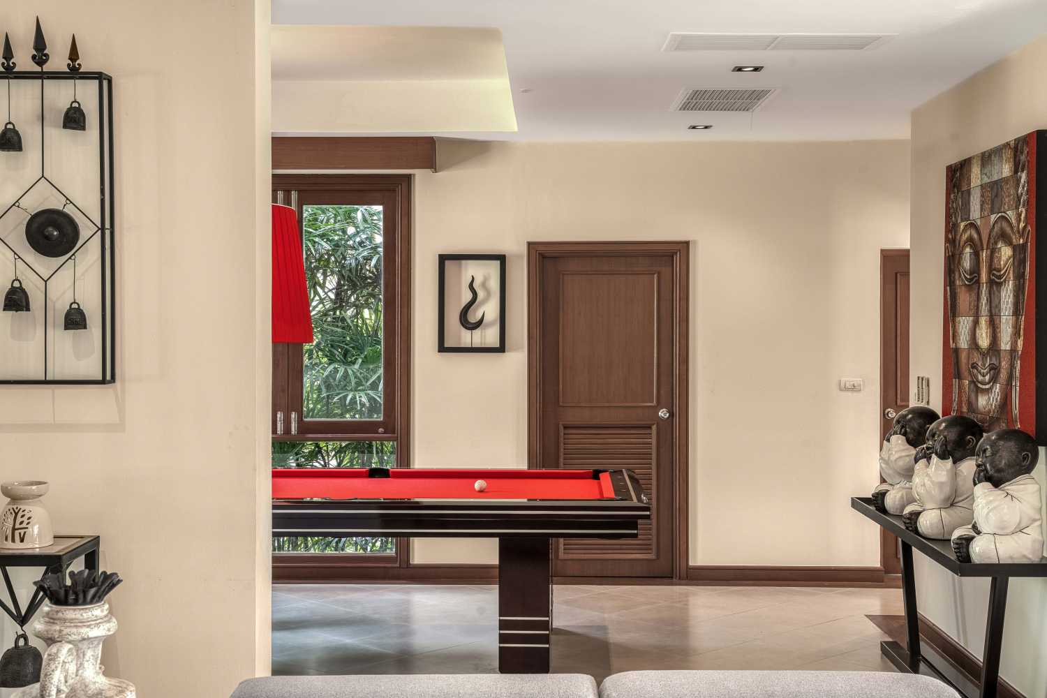 Property image - full photo 12