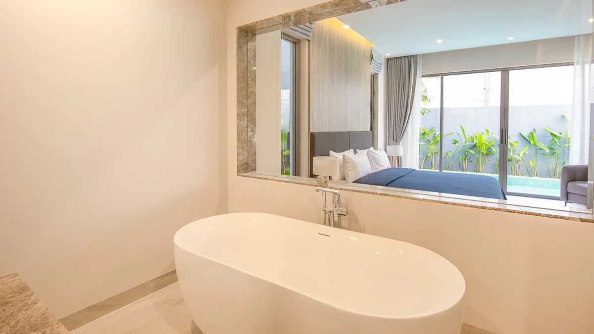 Property image - full photo 13