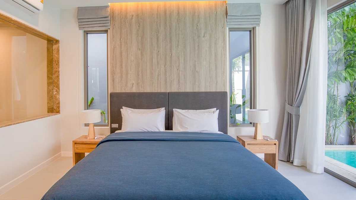 Property image - full photo 11