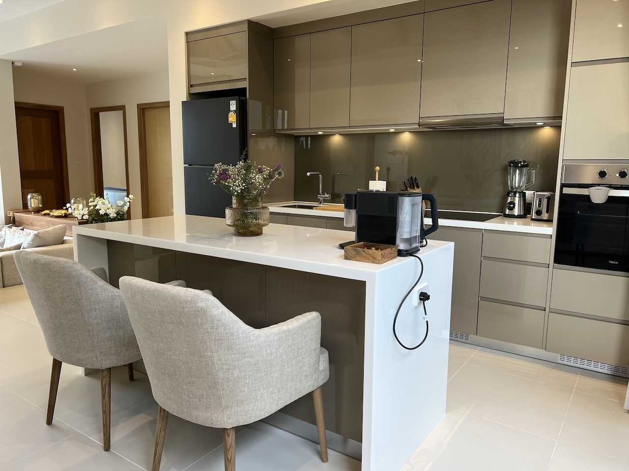 Property image - full photo 8