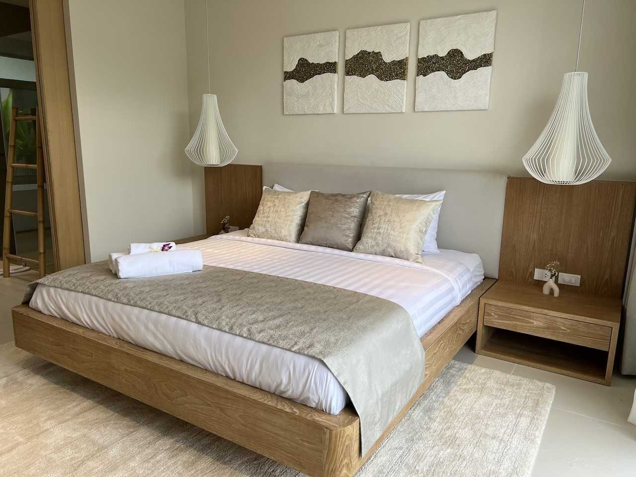 Property image - full photo 4