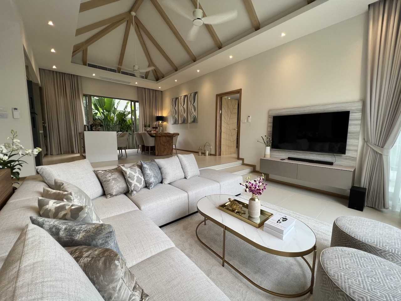 Property image - full photo 13