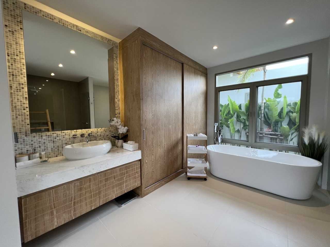 Property image - full photo 7