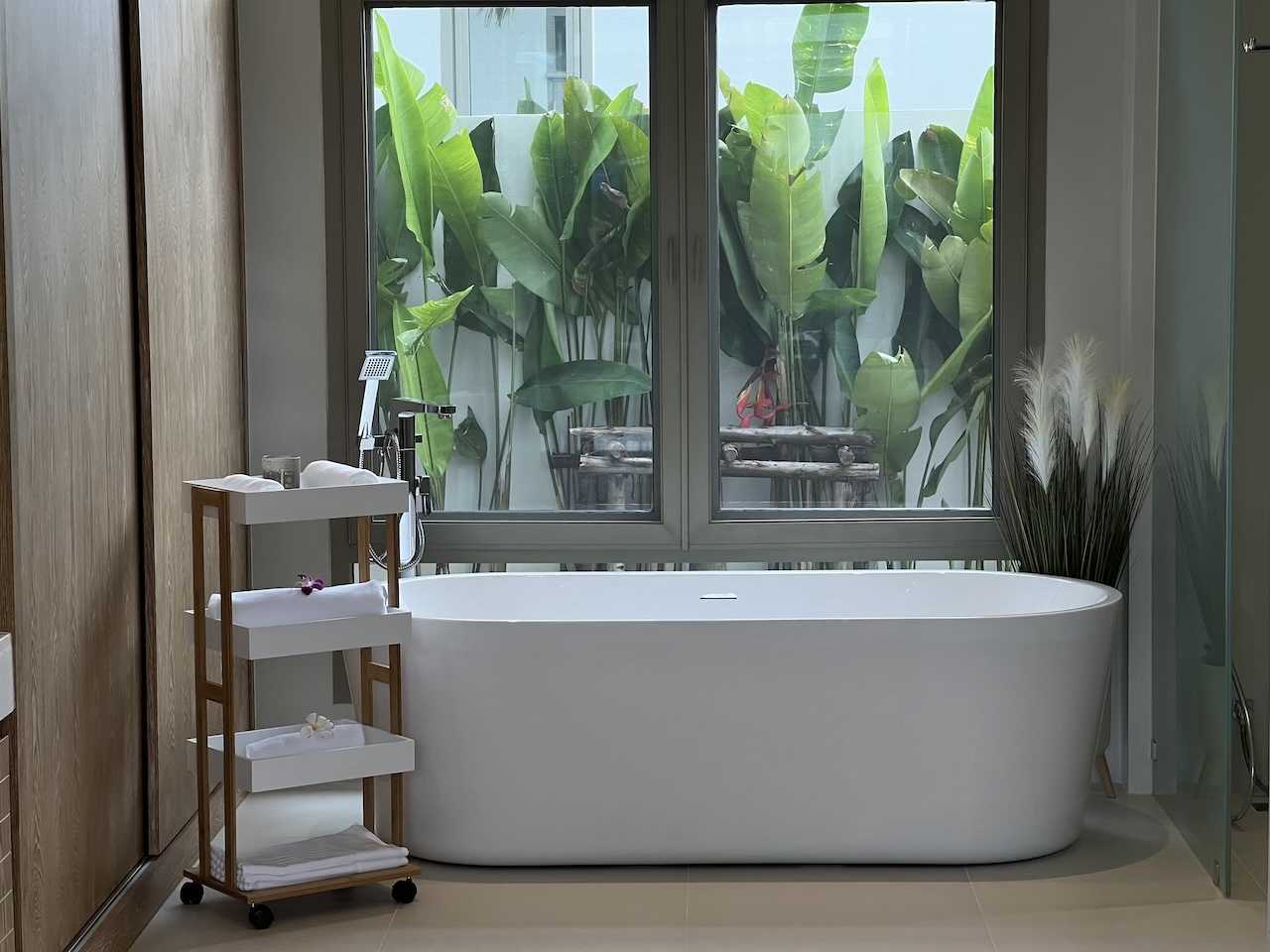 Property image - full photo 5