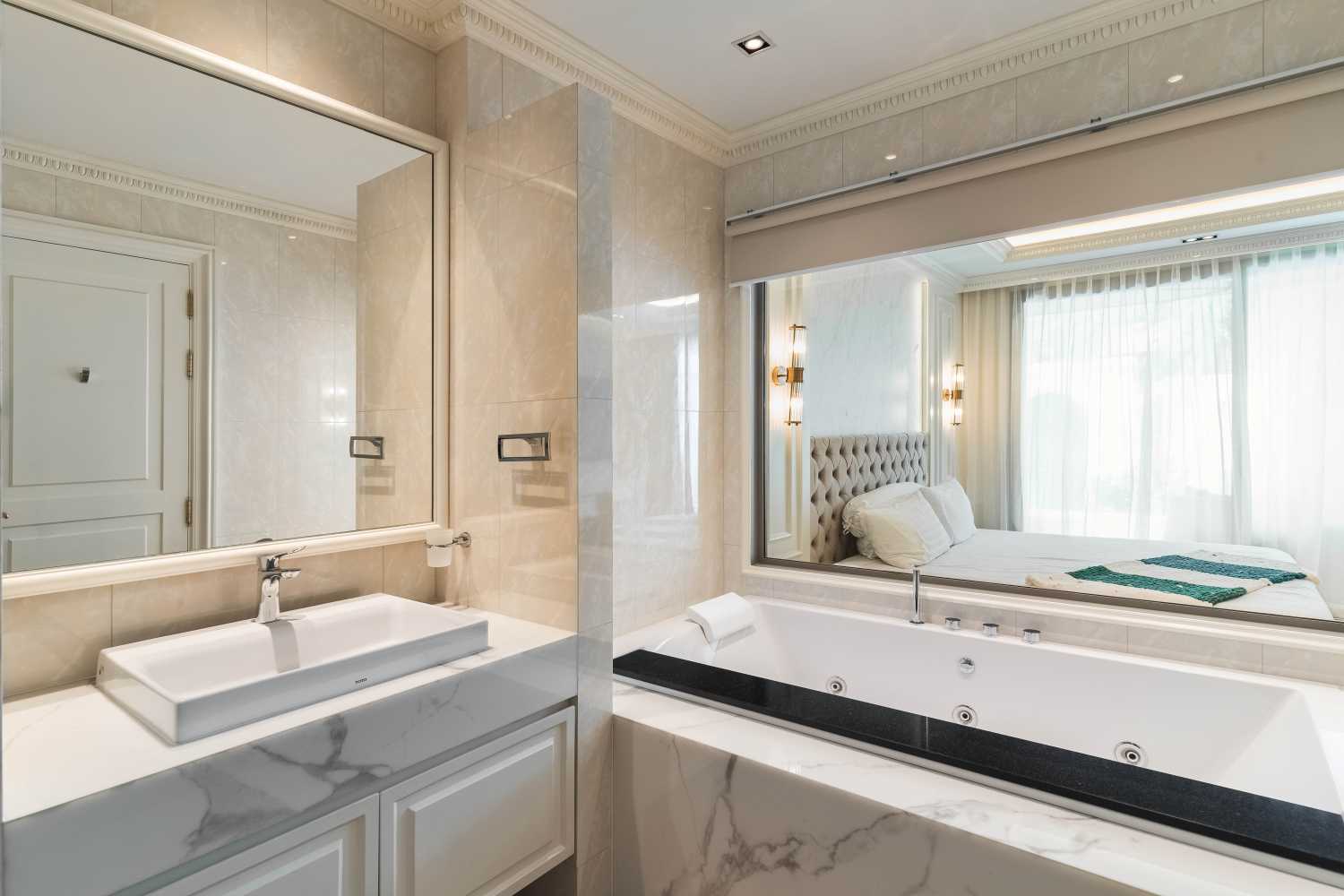 Property image - full photo 16