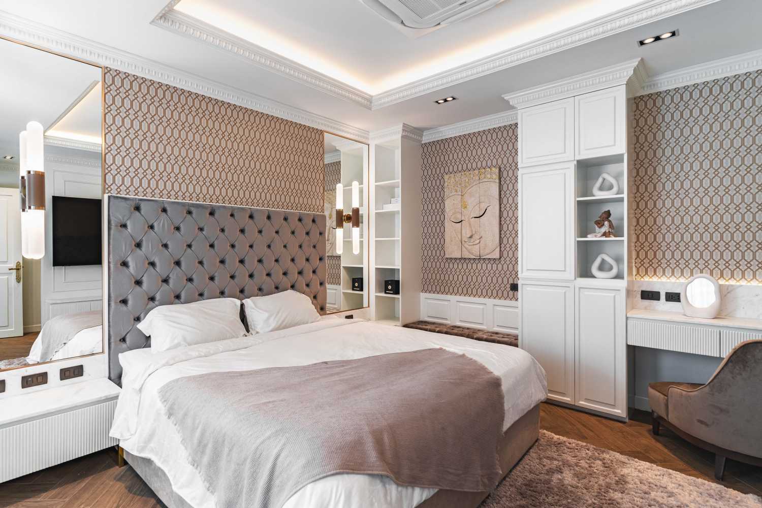 Property image - full photo 11