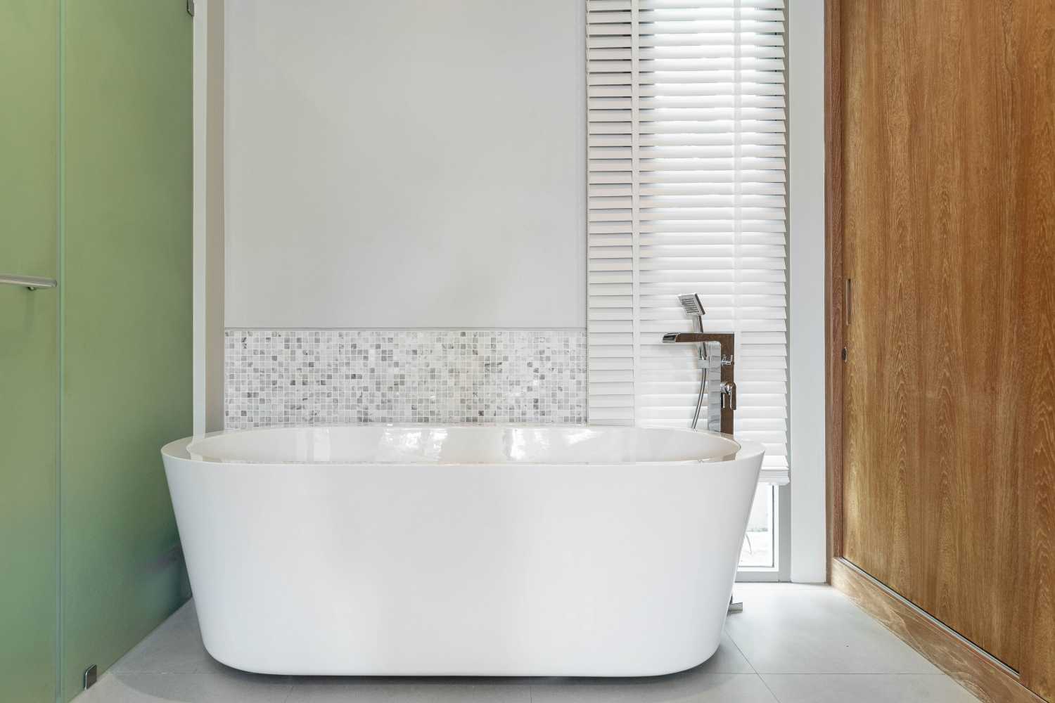 Property image - full photo 14
