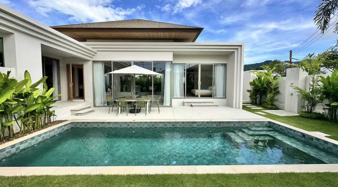 Property image - full photo 5