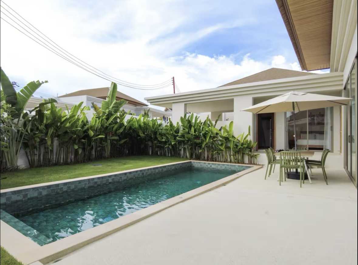 Property image - full photo 3