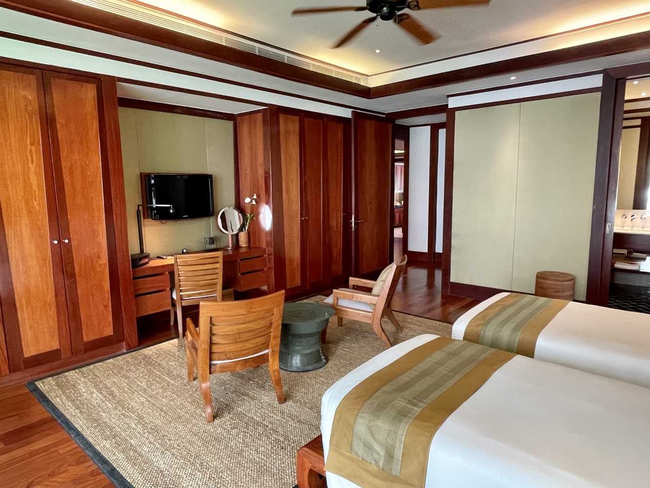 Property image - full photo 16