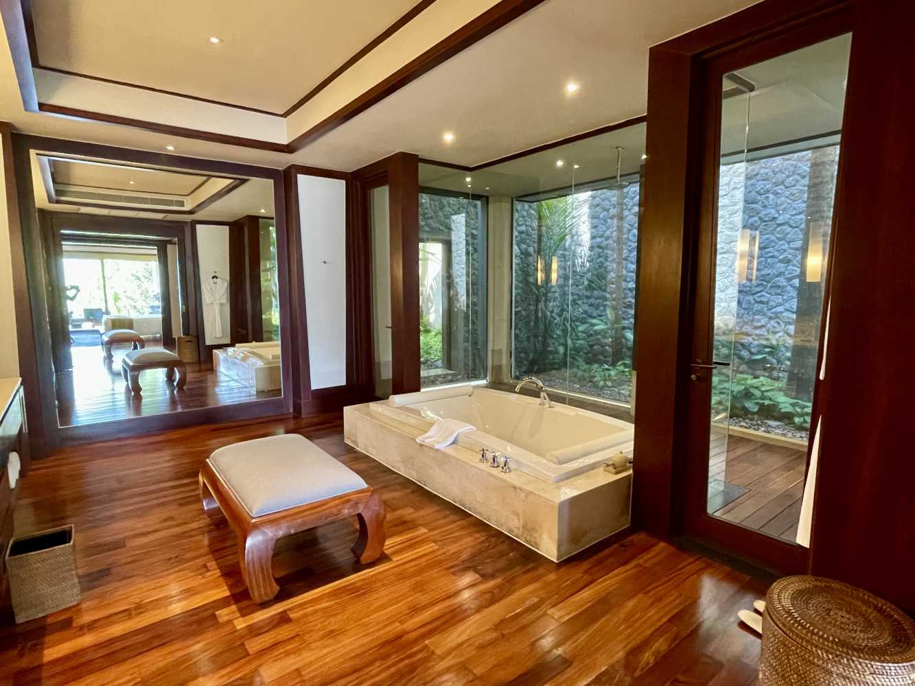 Property image - full photo 15