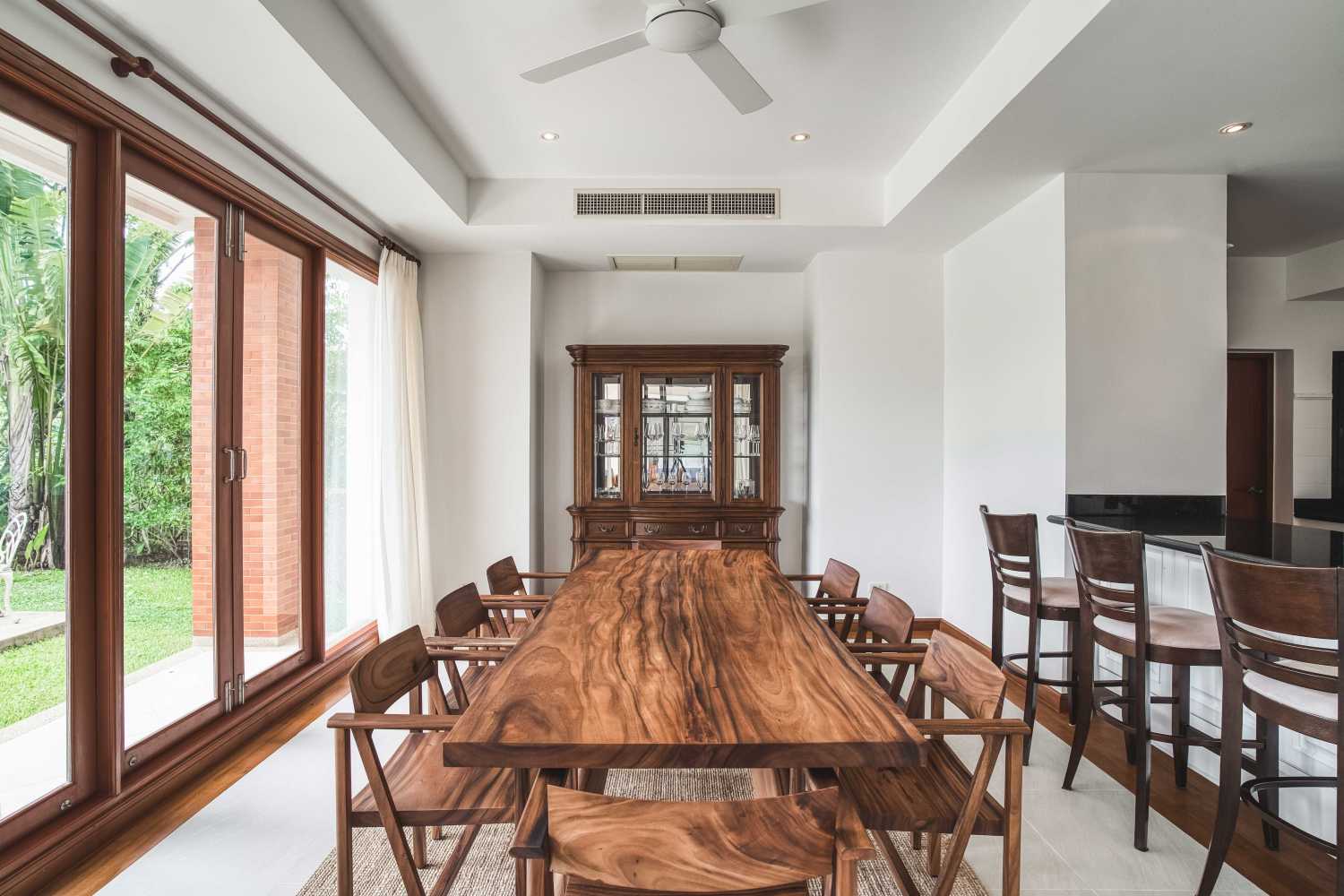 Property image - full photo 9