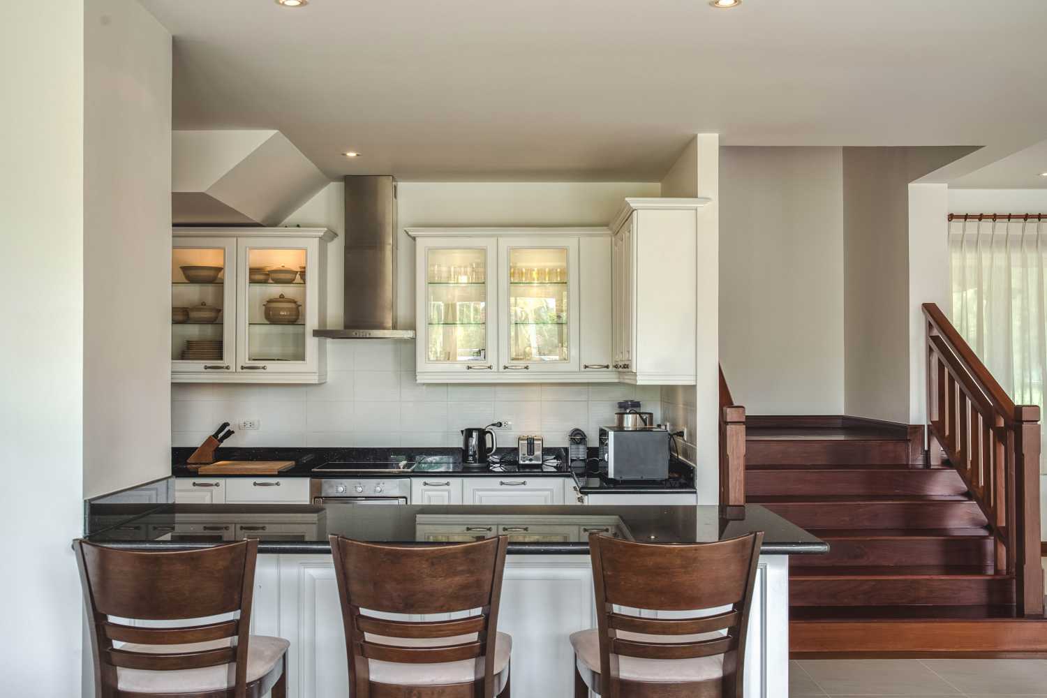 Property image - full photo 8