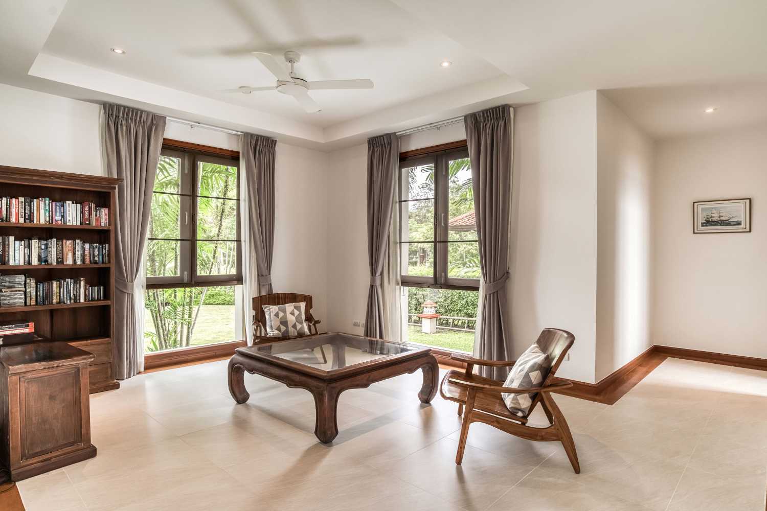 Property image - full photo 11