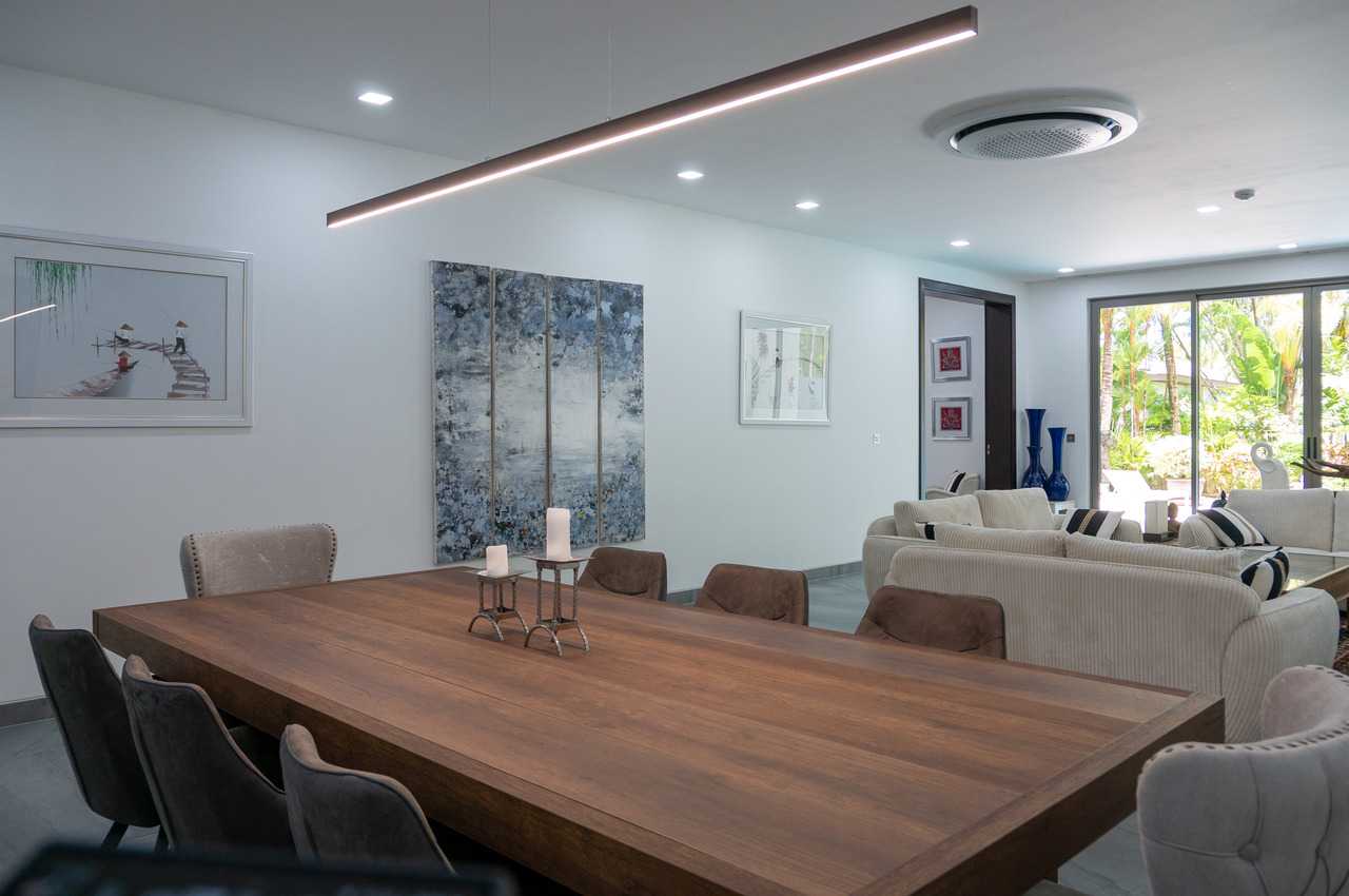Property image - full photo 11