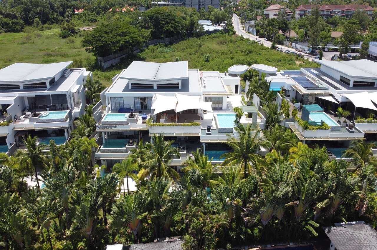 Property image - full photo 3