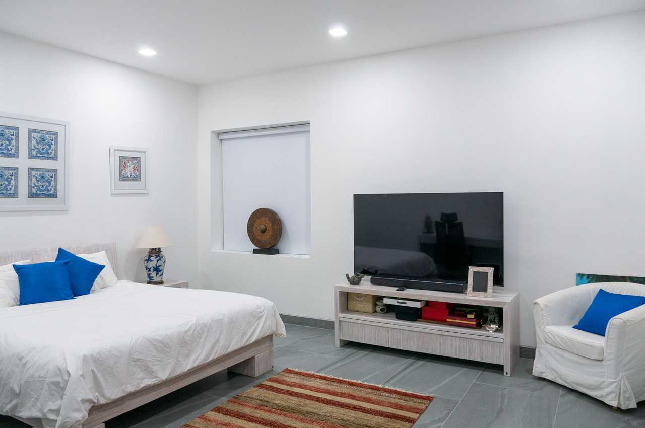 Property image - full photo 30