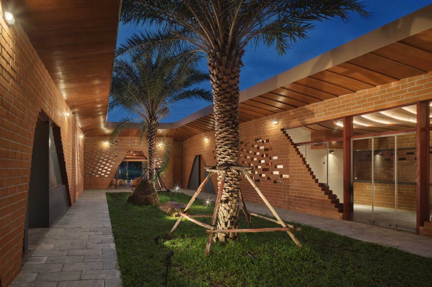 Property image - full photo 7