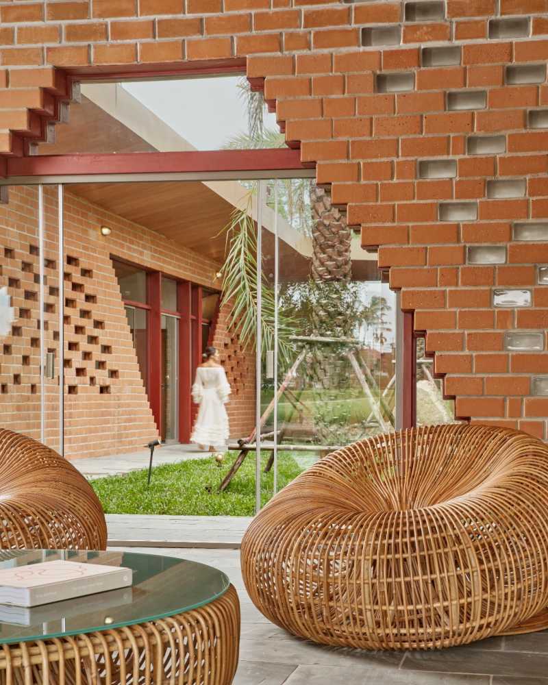 Property image - full photo 5