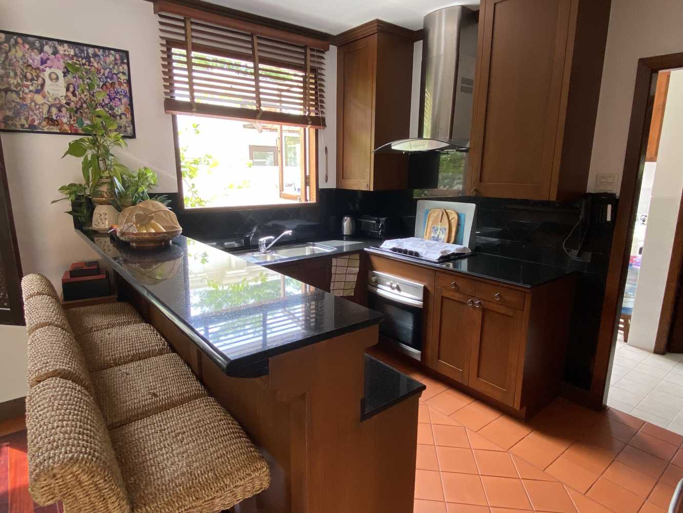 Property image - full photo 10