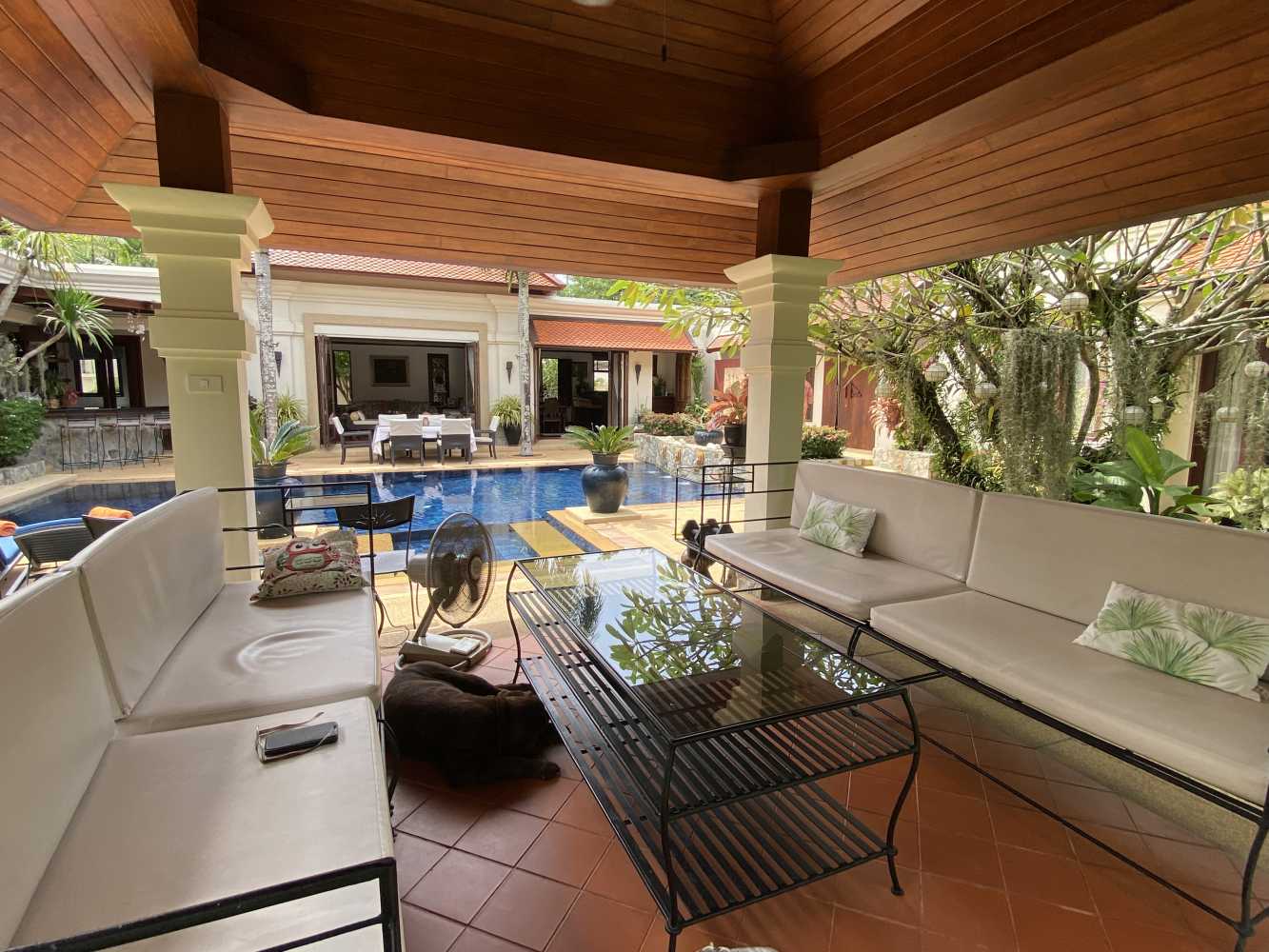 Property image - full photo 4