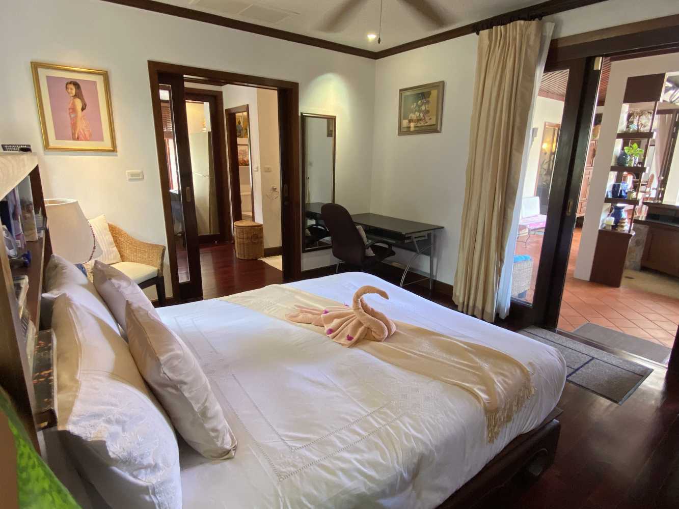 Property image - full photo 20