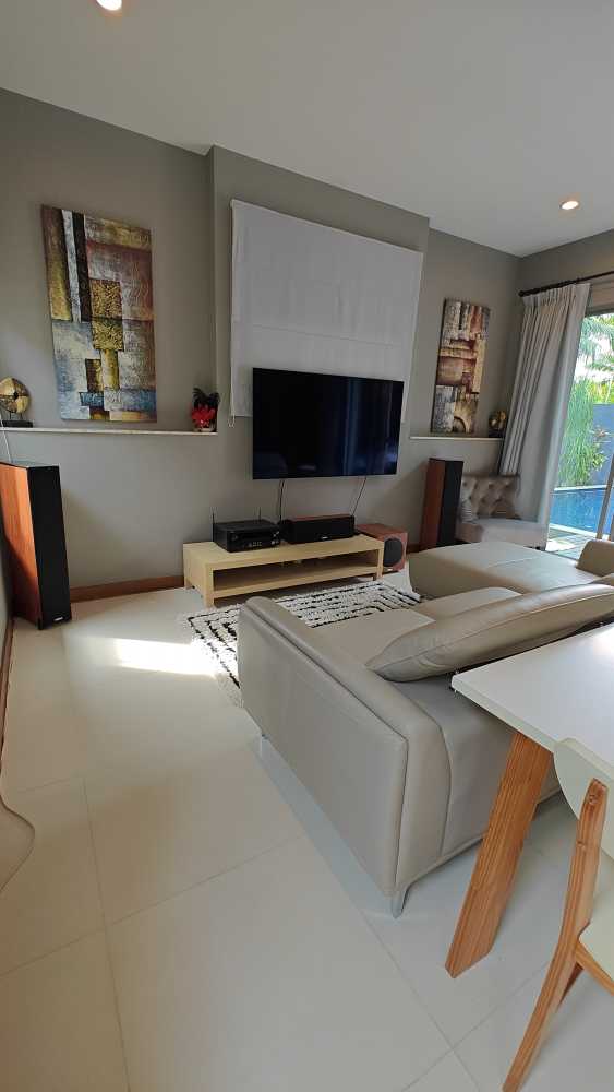 Property image - full photo 10