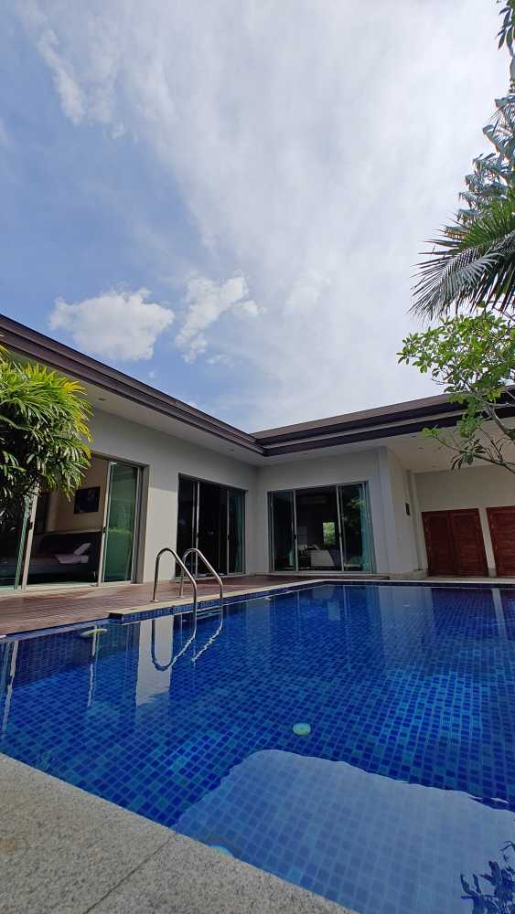 Property image - full photo 1