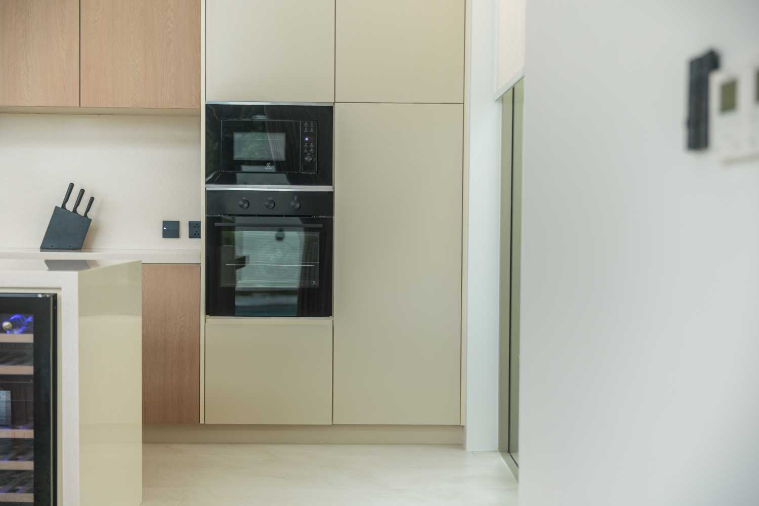 Property image - full photo 6