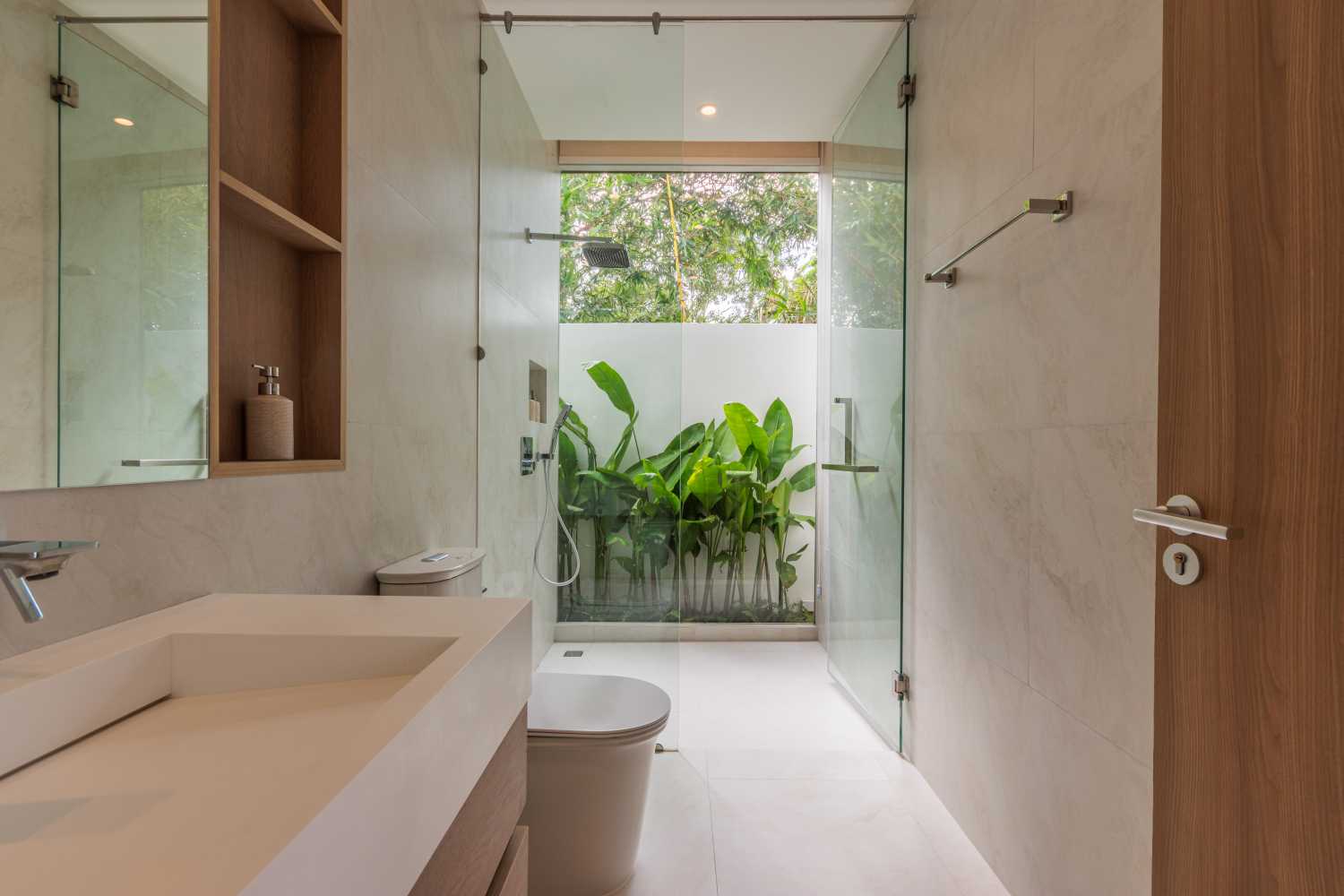 Property image - full photo 24